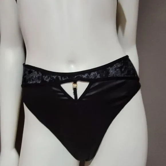 Fredericks of Hollywood Asha Velvet And Lace Lingerie Bra Set  Black - Picture 5 of 15